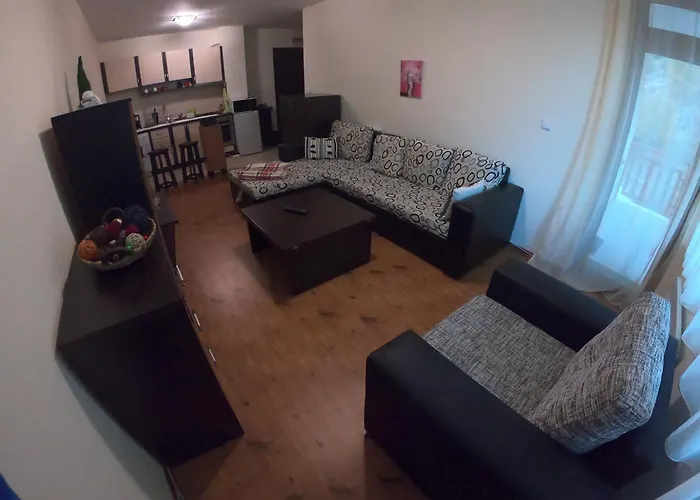 Atanasov - * بامبوروفو